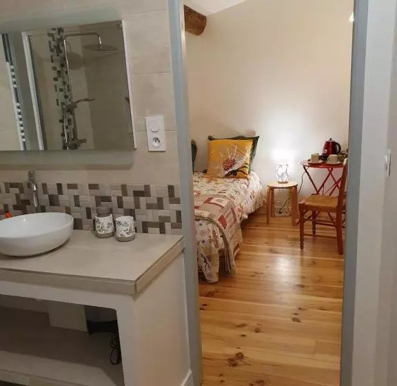 ベッドアンドブレックファースト Chez Danièle Et Jean Pierre