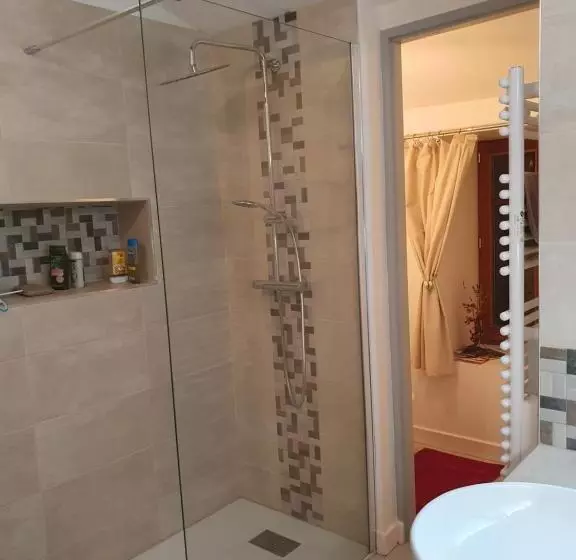 ベッドアンドブレックファースト Chez Danièle Et Jean Pierre