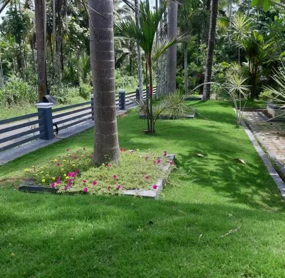 Ever Green Hostel
