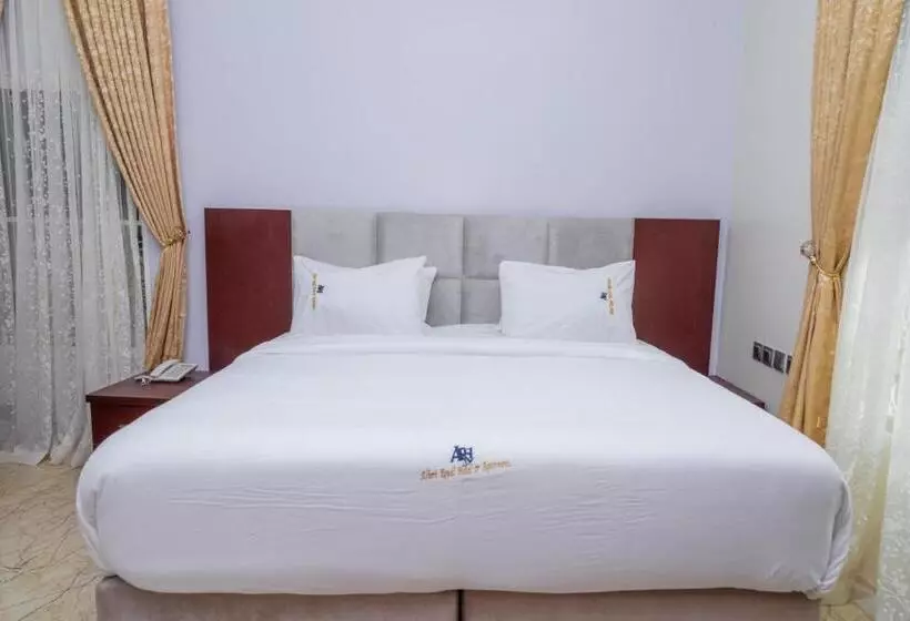 هتل Alheri Royal Apartment
