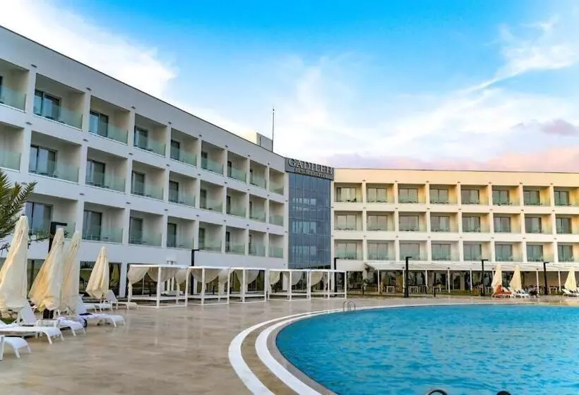 هتل Gadileh Resort