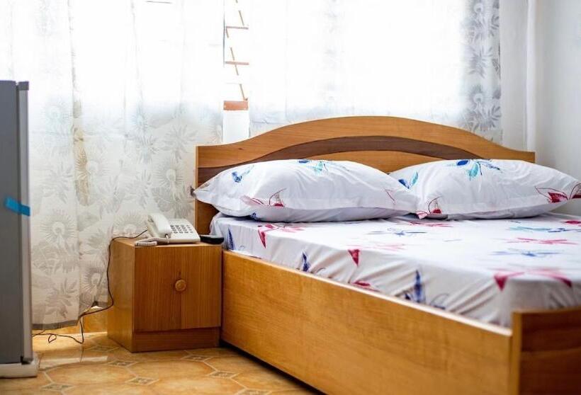 ホテル J In G Retreat Center