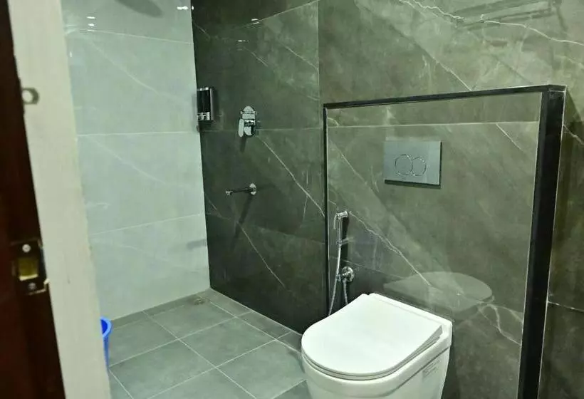 Hotelli Downtown The Mallika Sapphire