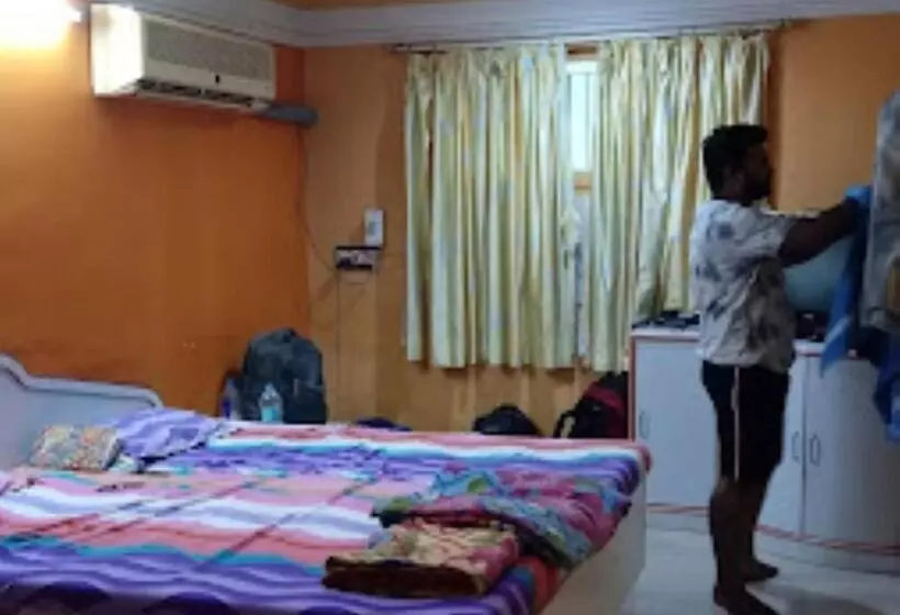 Rajdhani And Guest House Gujarat Best Family Hotel In Halol Near Pavaghad And Halol Gidc