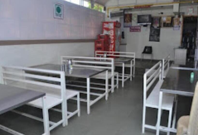 Rajdhani And Guest House Gujarat   Best Family Hotel In Halol Near Pavaghad And Halol Gidc