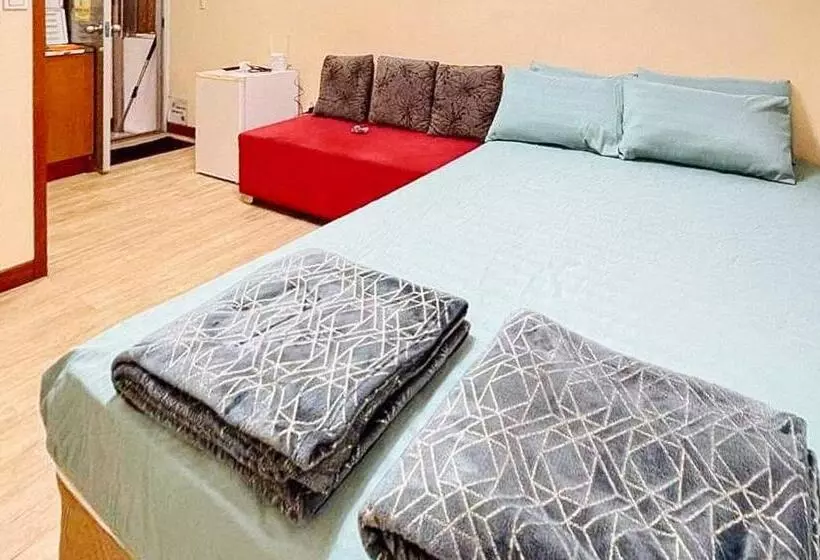 ホテル Reddoorz Near Burnham Park Baguio City