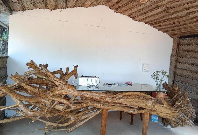 Hotel The Coast Beach Resort