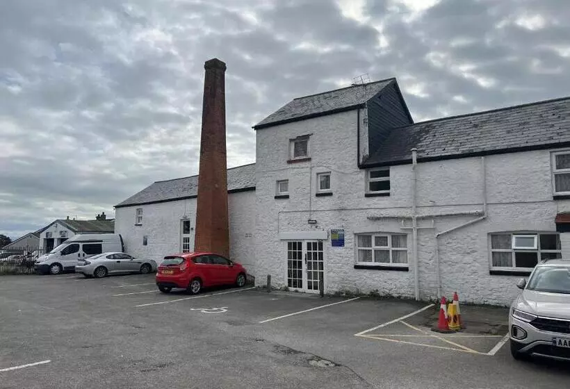 ホテル The White Lion