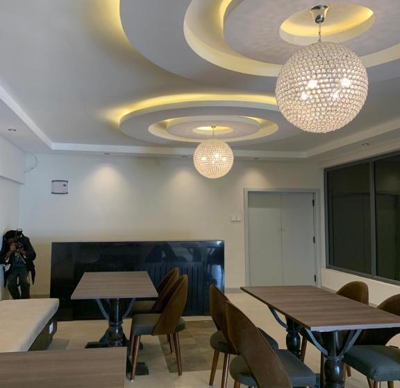 Ivory Park Hotel Safari Waterworld