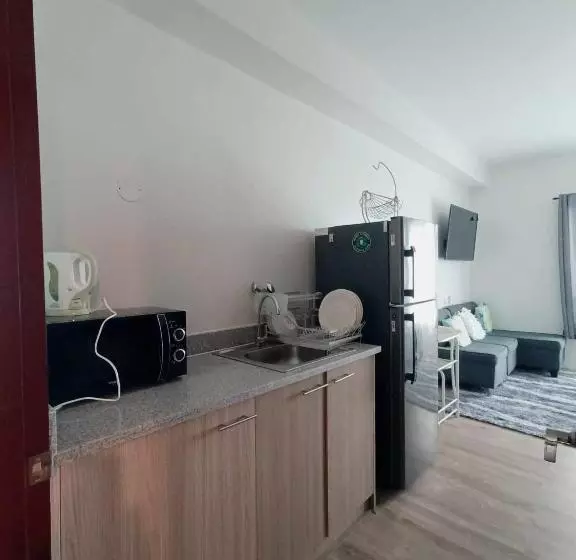 Mesavirre Garden Residences