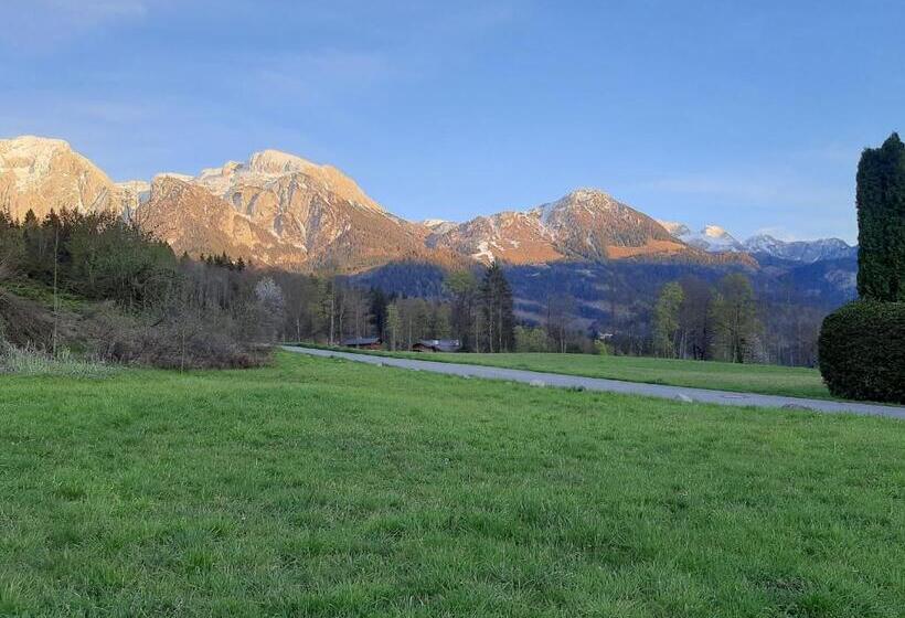 Пансион Haus Stoaröserl