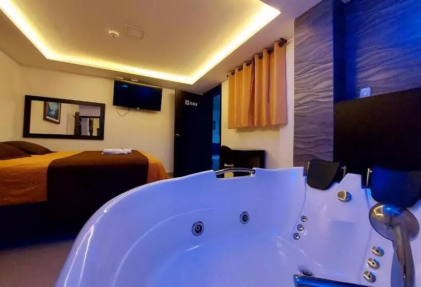 Majatalo Siena Inn Hostal