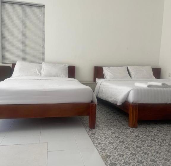 פנסיון Phnom Penh Grand House