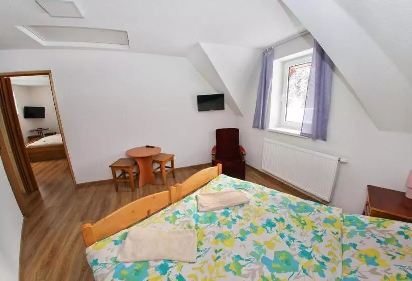 Majatalo Penzión Hruboš