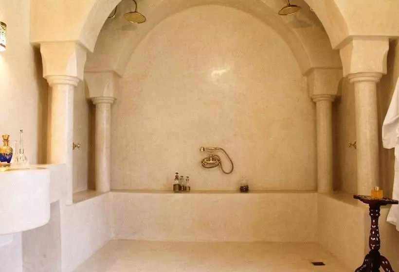 Riad El Morocco