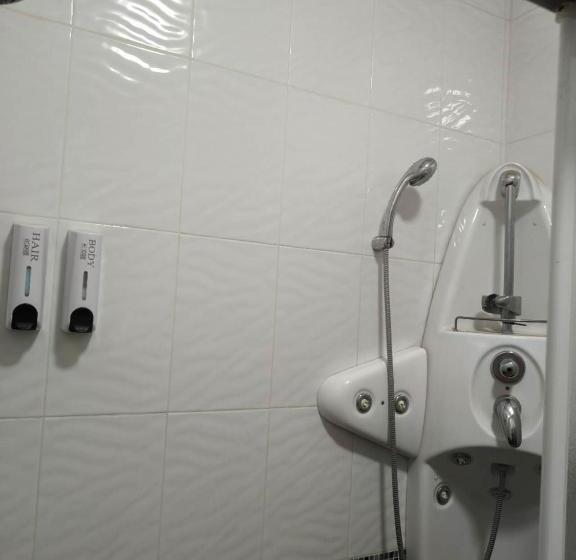 Shuya Hotel 舒雅酒店