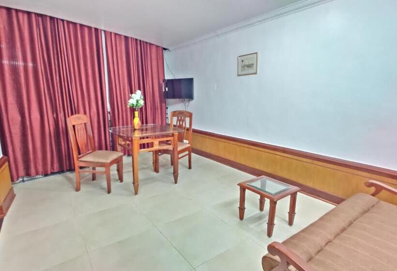 הוסטל Amruth Inn