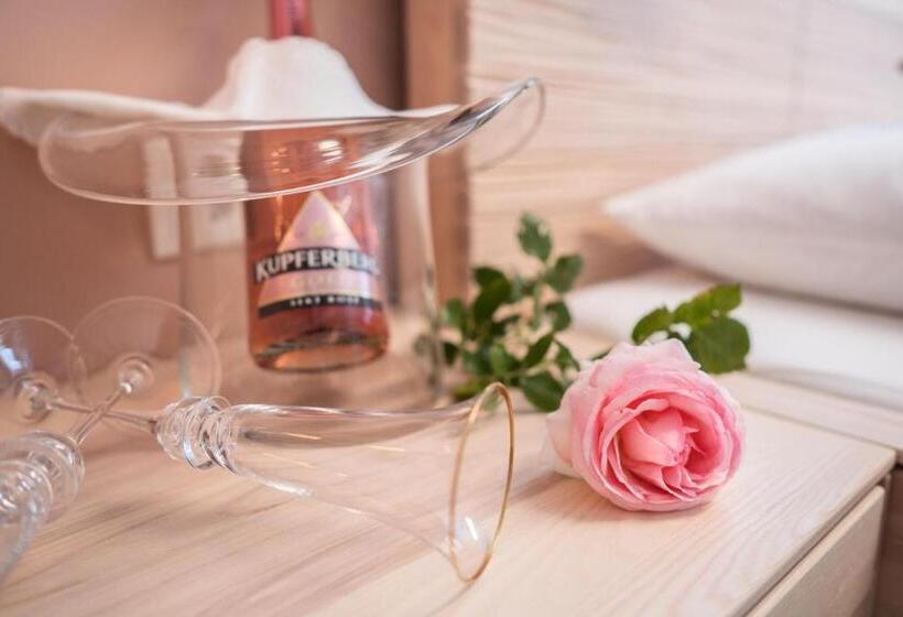 مبيت وإفطار Appartement Zint