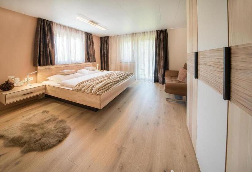 مبيت وإفطار Appartement Zint