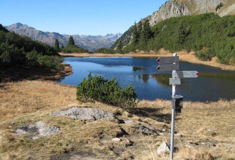 مبيت وإفطار Appartement Zint