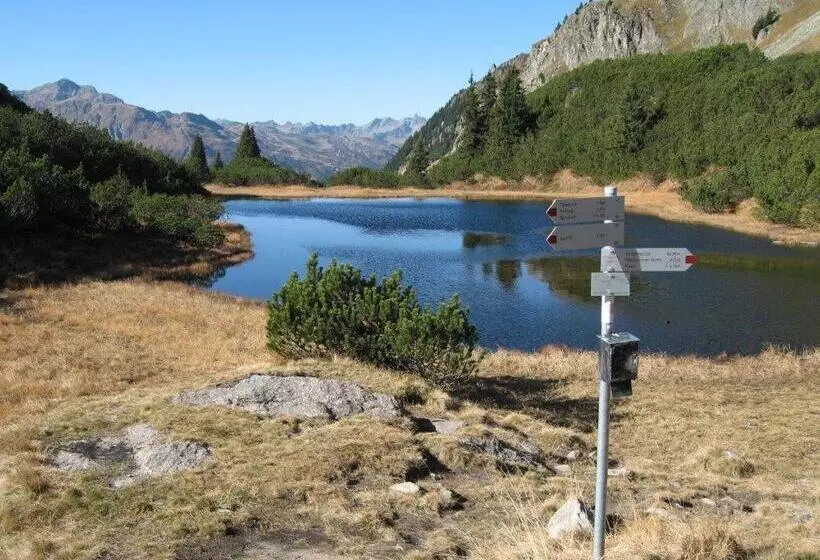 Aamiaismajoitus (B&B) Appartement Zint