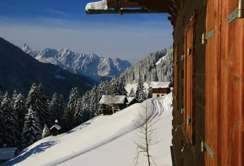 Aamiaismajoitus (B&B) Appartement Zint