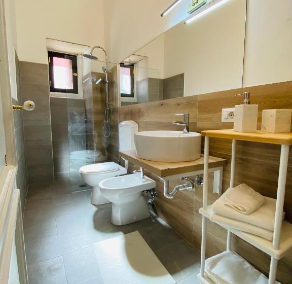 تختخواب و صبحانه Beretti Home