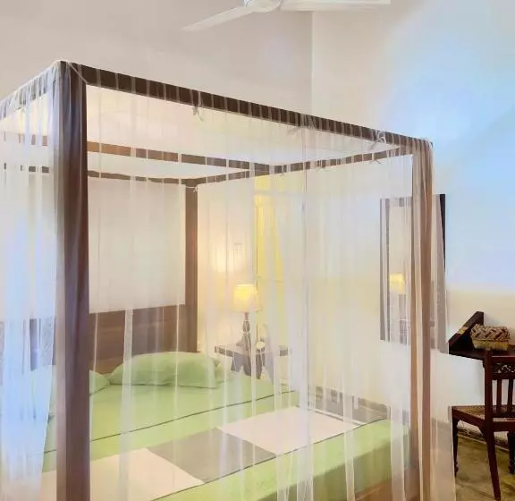 ベッドアンドブレックファースト Galle Fancy Guesthouse, 5 Ac Bedrooms Villa