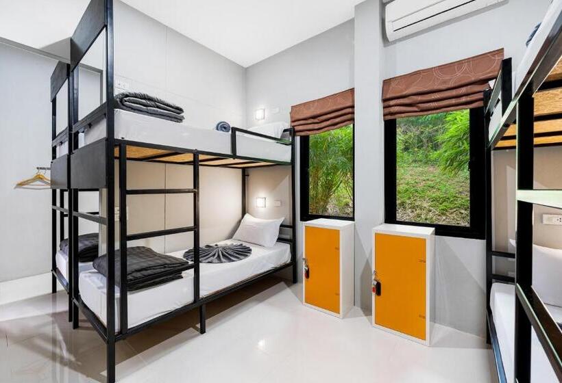 Chill Inn Samui Hostel And Restaurant