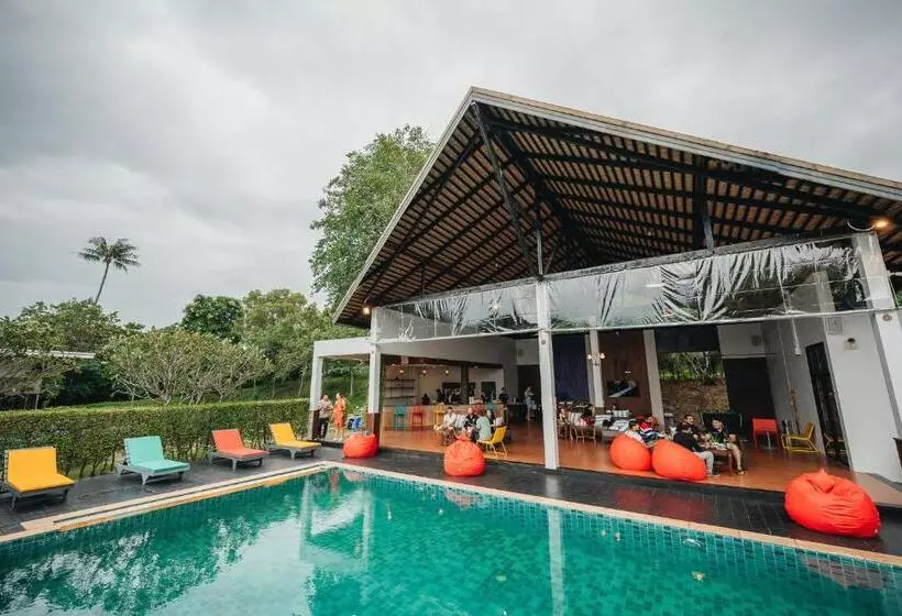 Chill Inn Samui Hostel And Restaurant