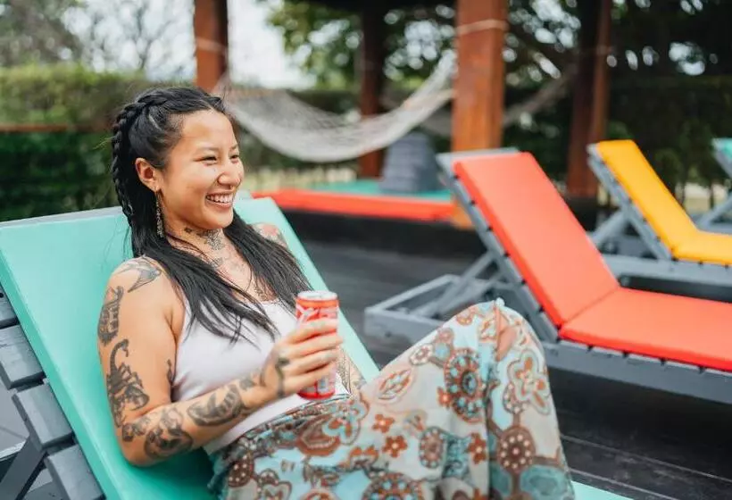 Chill Inn Samui Hostel And Restaurant