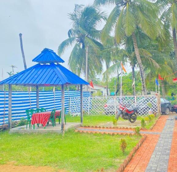 فندق Annapurna Beach Resort