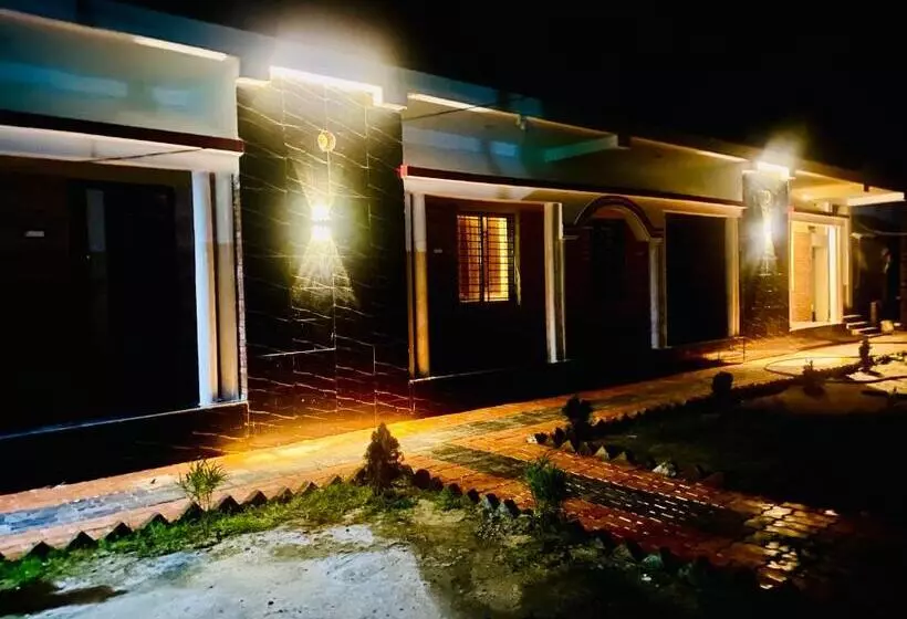 ホテル Annapurna Beach Resort