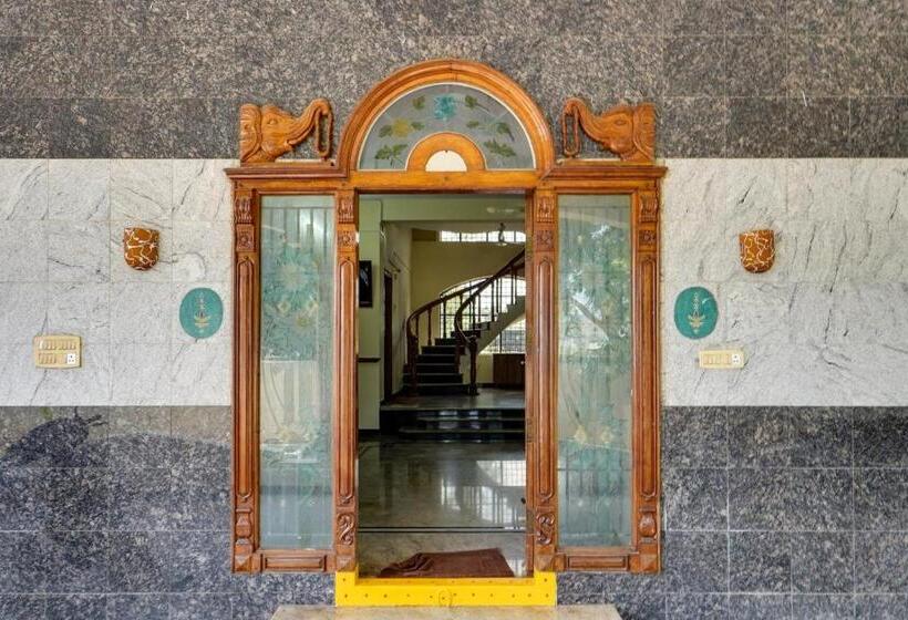 هتل Collection O Mahika Homestay