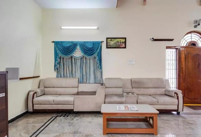 ホテル Collection O Mahika Homestay