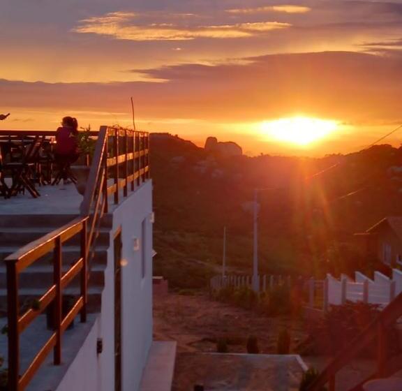 בית מלון כפרי Entre Serras Gastropub E Chalés