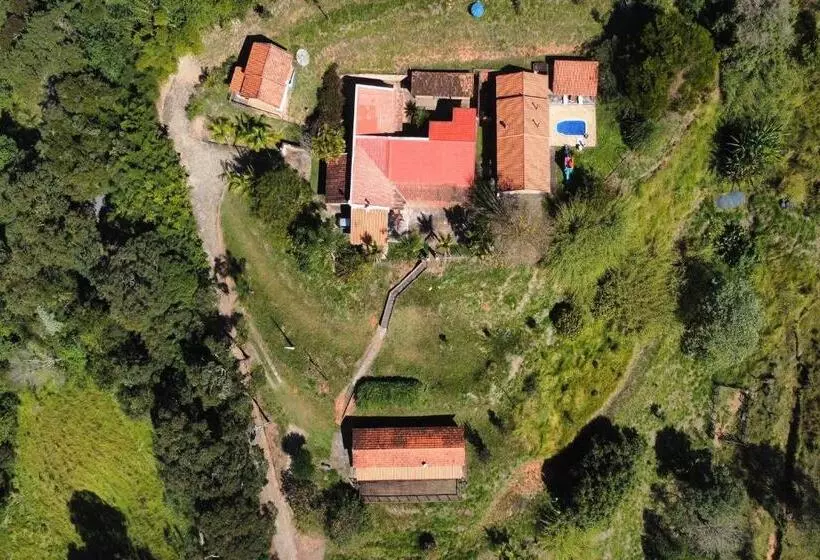 Hotelli Estância Village De Cunha