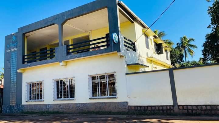 هتل Hôtel Le Pangalana