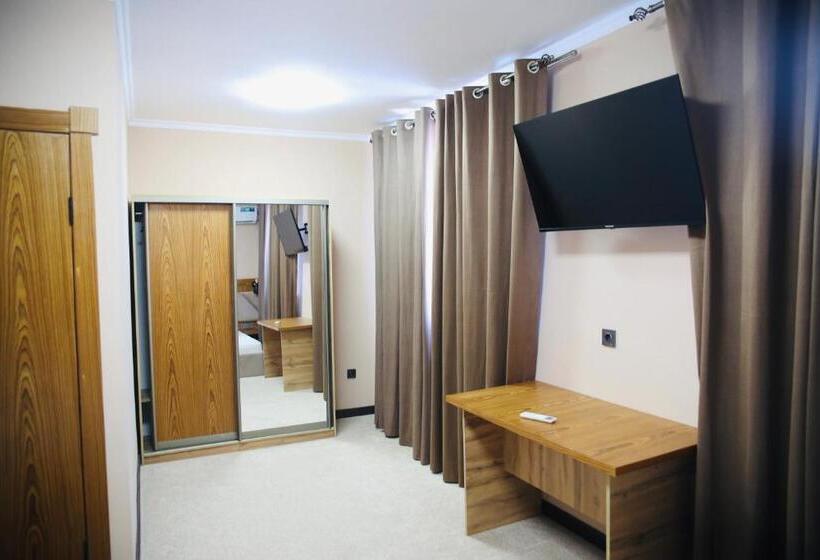 هتل Kaspi гостиница