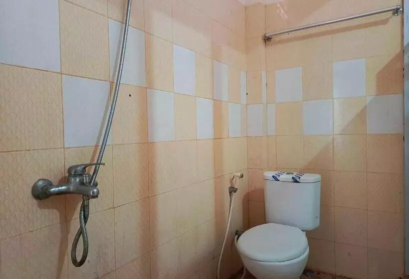 ホテル Oyo 93278 Wisma Syariah Lahundape