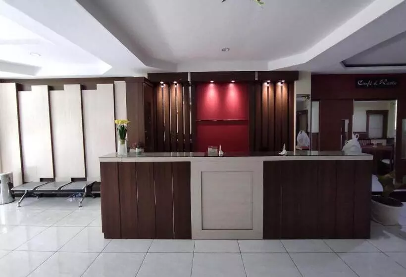 ホテル Oyo 93278 Wisma Syariah Lahundape