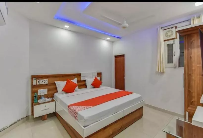 Hotelli Relax Inn
