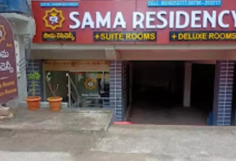 ホテル Sama Residency,mancherial