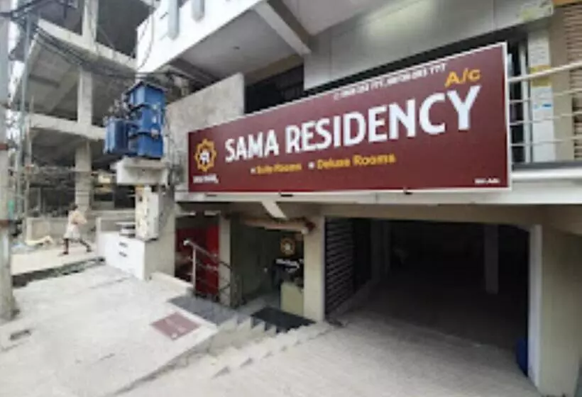 ホテル Sama Residency,mancherial