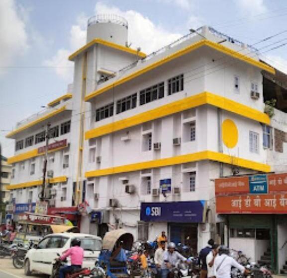 酒店 Supriya International Bihar