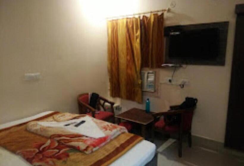 酒店 Supriya International Bihar