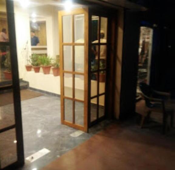 酒店 Supriya International Bihar