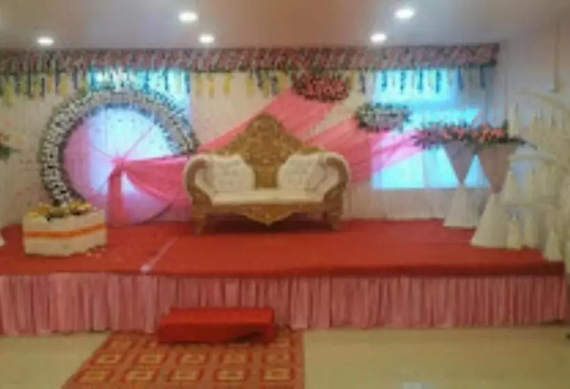 ホテル Supriya International   Bihar
