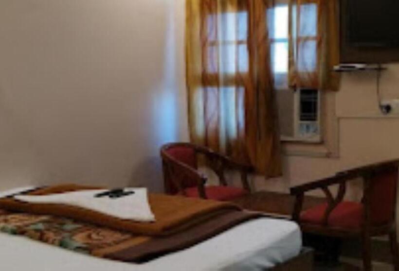 酒店 Supriya International Bihar