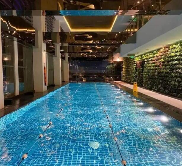 Hotel The Gramercy Residences 1br Suite With 600mbps Wifi Netflix & Free Amenities